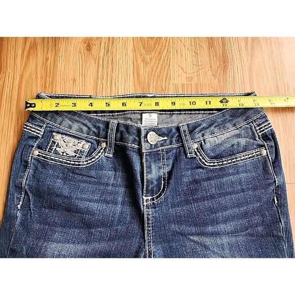 Soundgirl Denim Capri Jeans Sz 5 Embroidered Rhinestones Thick Stitch Distressed - Picture 4 of 12